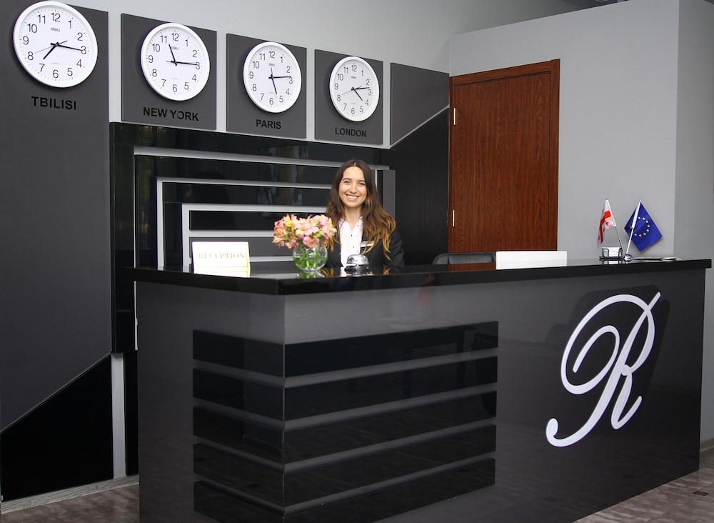 Rogalux Blue Hotell Tbilisi Exteriör bild